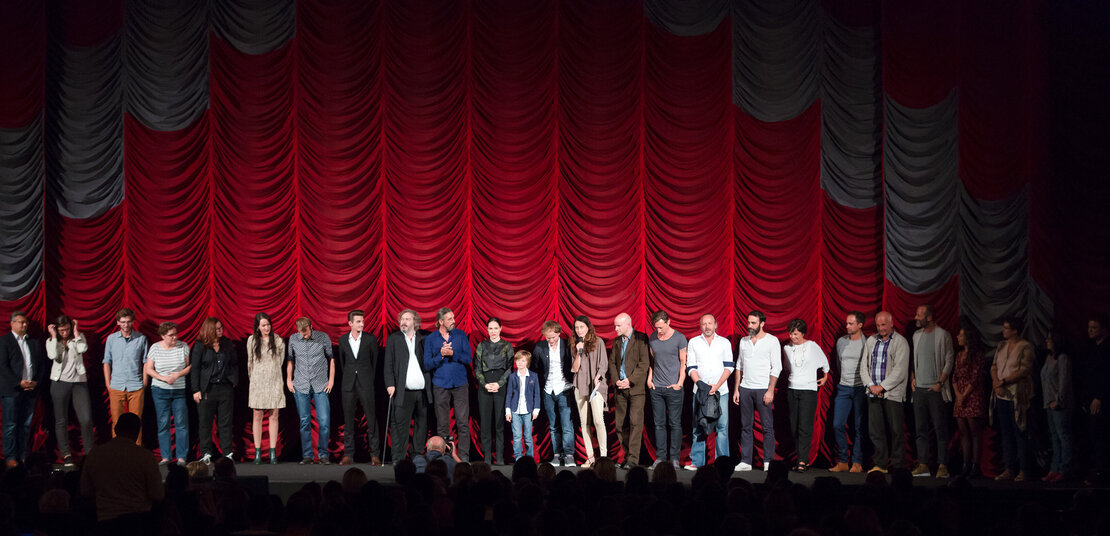 Wien-Premiere_Die_beste_aller_Welten_12_Team